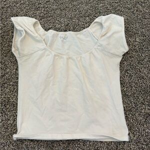 Brandy Melville Cream Short Sleeve Top
